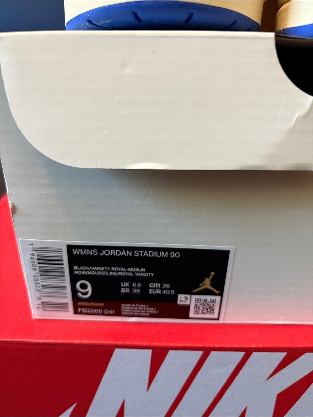 Jordan Kids Sneakers in Black and Varsity Royal